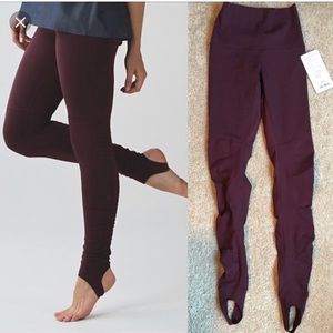 Lululemon Wunder Under Stirrup Pant